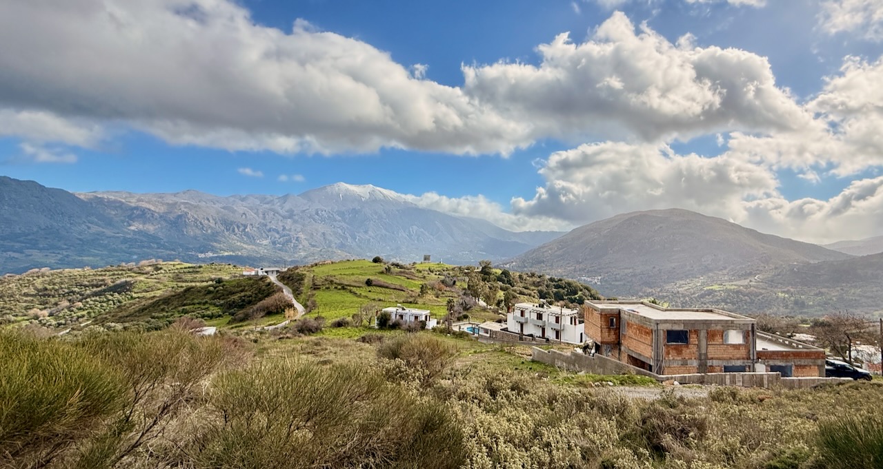Meronas on its ridge with snow-capped Psiloritis behind